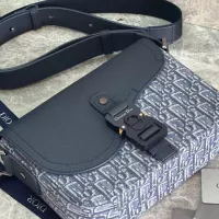 $185.00 USD Christian Dior AAA Quality Messenger Bags For Unisex #1376260