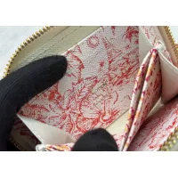 $42.00 USD Louis Vuitton LV Card Case #1376326