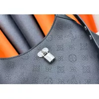 $68.00 USD Louis Vuitton AAA Quality Messenger Bags For Women #1376328