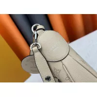 $68.00 USD Louis Vuitton AAA Quality Messenger Bags For Women #1376329