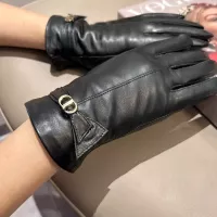 $48.00 USD Christian Dior Gloves For Women #1379015