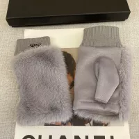 $38.00 USD Prada Gloves For Women #1379050