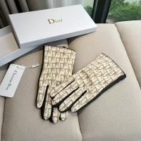 $56.00 USD Christian Dior Gloves For Women #1379135