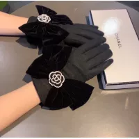 $36.00 USD Chanel Gloves For Women #1379188