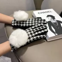 $36.00 USD Chanel Gloves #1379189