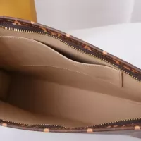 $102.00 USD Louis Vuitton AAA Quality Toilet Pouches For Unisex #1381184