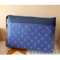 $115.00 USD Louis Vuitton AAA Quality Toilet Pouches For Unisex #1381316