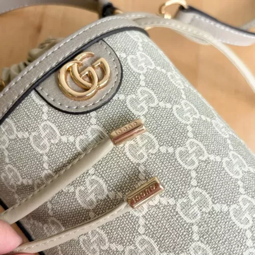 Replica Gucci AAA Quality Messenger Bags For Women #1382113 $72.00 USD for Wholesale
