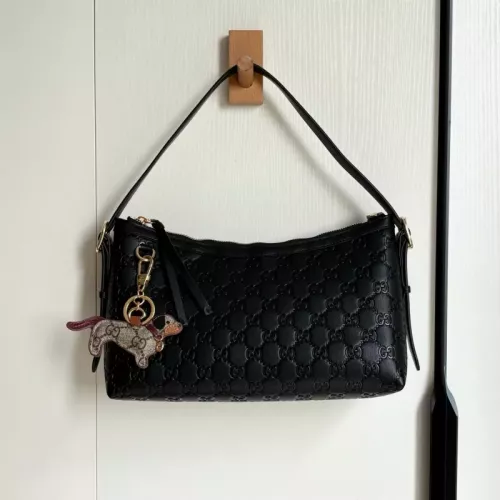 Replica Gucci AAA Quality Shoulder Bags For Women #1382297 $92.00 USD for Wholesale