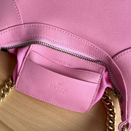 Replica Gucci AAA Quality Shoulder Bags For Women #1382305 $76.00 USD for Wholesale