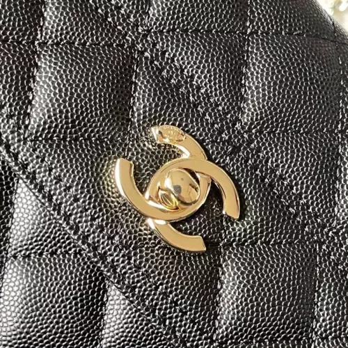 Replica Chanel AAA Quality Messenger Bags For Women #1385919 $102.00 USD for Wholesale