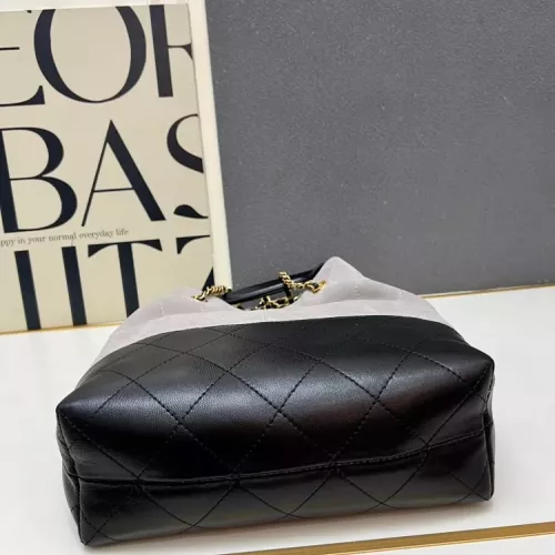 Replica Chanel AAA Quality Shoulder Bags For Women #1386885 $112.00 USD for Wholesale