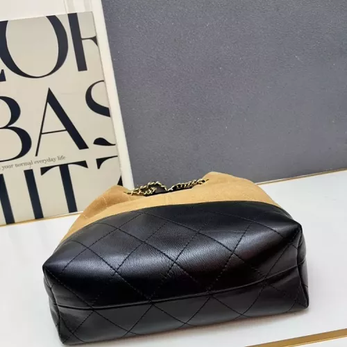 Replica Chanel AAA Quality Shoulder Bags For Women #1386886 $112.00 USD for Wholesale