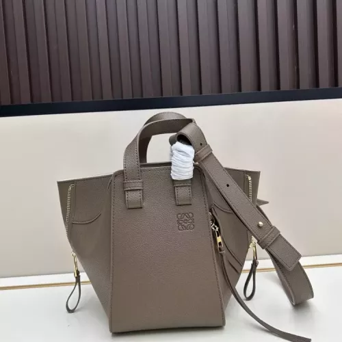 LOEWE AAA Quality Handbags For Women #1386969