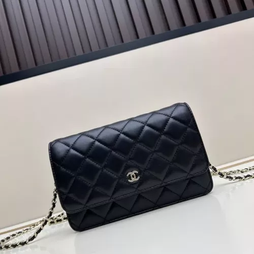 Chanel AAA Quality Messenger Bags For Women #1387606