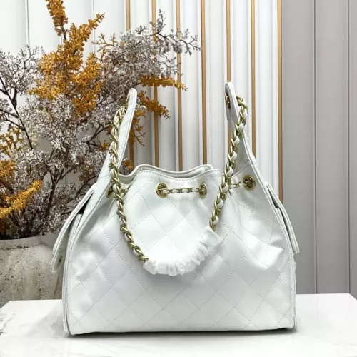Replica Chanel AAA Quality Shoulder Bags For Women #1387707 $112.00 USD for Wholesale