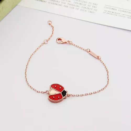 Van Cleef &amp; Arpels Bracelets For Women #1389447 $25.00 USD, Wholesale Replica Van Cleef &amp; Arpels Bracelets