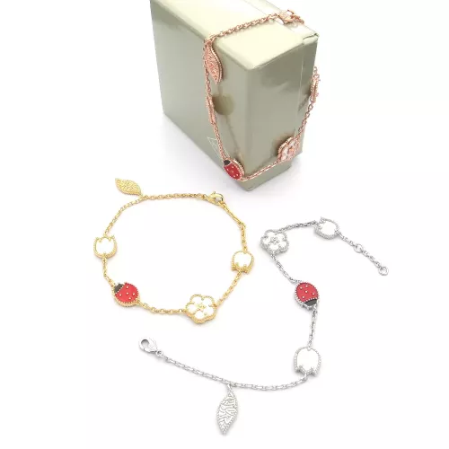 Replica Van Cleef & Arpels Bracelets For Women #1389907 $29.00 USD for Wholesale