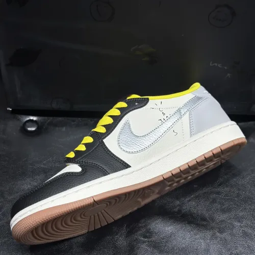 Replica Air Jordan 1 I For Women #1392347 $108.00 USD for Wholesale