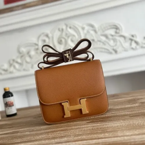 Hermes AAA Quality Messenger Bags For Women #1392461