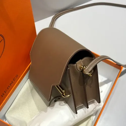 Replica Hermes AAA Quality Messenger Bags For Women #1392472 $98.00 USD for Wholesale