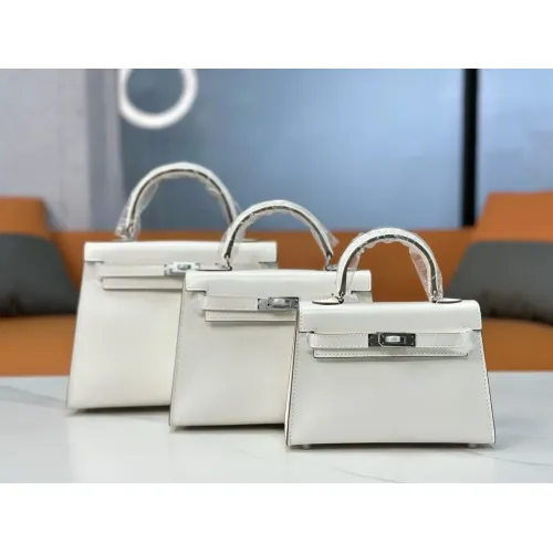 Hermes AAA Quality Handbags For Women #1392586 $82.00 USD, Wholesale Replica Hermes AAA Quality Handbags