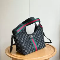 $76.00 USD Gucci AAA Quality Handbags For Women #1382090