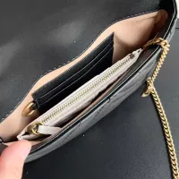 $80.00 USD Gucci AAA Quality Messenger Bags For Women #1382097