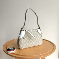 $68.00 USD Gucci AAA Quality Shoulder Bags For Women #1384140