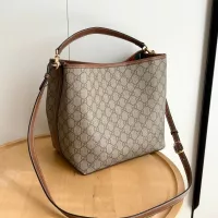 $76.00 USD Gucci AAA Quality Messenger Bags For Women #1384163