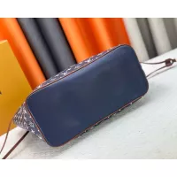 $72.00 USD Louis Vuitton AAA Quality Shoulder Bags For Women #1384207