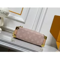 $76.00 USD Louis Vuitton AAA Quality Messenger Bags For Women #1384328