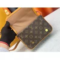 $64.00 USD Louis Vuitton AAA Quality Messenger Bags For Women #1384333
