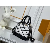 $82.00 USD Louis Vuitton AAA Quality Handbags For Women #1384440