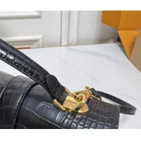 $72.00 USD Louis Vuitton AAA Quality Messenger Bags For Women #1384510