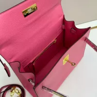 $92.00 USD Hermes AAA Quality Handbags For Women #1384806