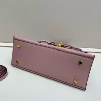 $92.00 USD Hermes AAA Quality Handbags For Women #1384808