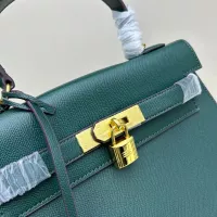 $92.00 USD Hermes AAA Quality Handbags For Women #1384815