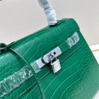 $96.00 USD Hermes AAA Quality Handbags For Women #1384847