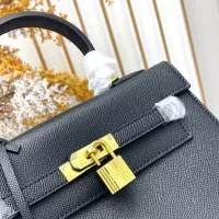 $88.00 USD Hermes AAA Quality Handbags For Women #1384864