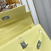$88.00 USD Hermes AAA Quality Handbags For Women #1384874