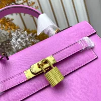 $88.00 USD Hermes AAA Quality Handbags For Women #1384882