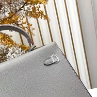 $88.00 USD Hermes AAA Quality Handbags For Women #1384934