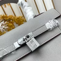 $88.00 USD Hermes AAA Quality Handbags For Women #1384935