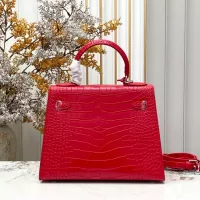 $92.00 USD Hermes AAA Quality Handbags For Women #1385034