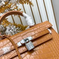 $92.00 USD Hermes AAA Quality Handbags For Women #1385035