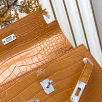 $92.00 USD Hermes AAA Quality Handbags For Women #1385035