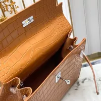 $92.00 USD Hermes AAA Quality Handbags For Women #1385035