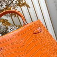 $92.00 USD Hermes AAA Quality Handbags For Women #1385036