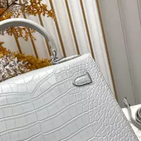 $92.00 USD Hermes AAA Quality Handbags For Women #1385040